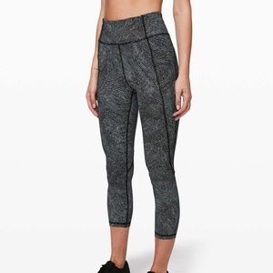 Lululemon Time To Sweat Crop